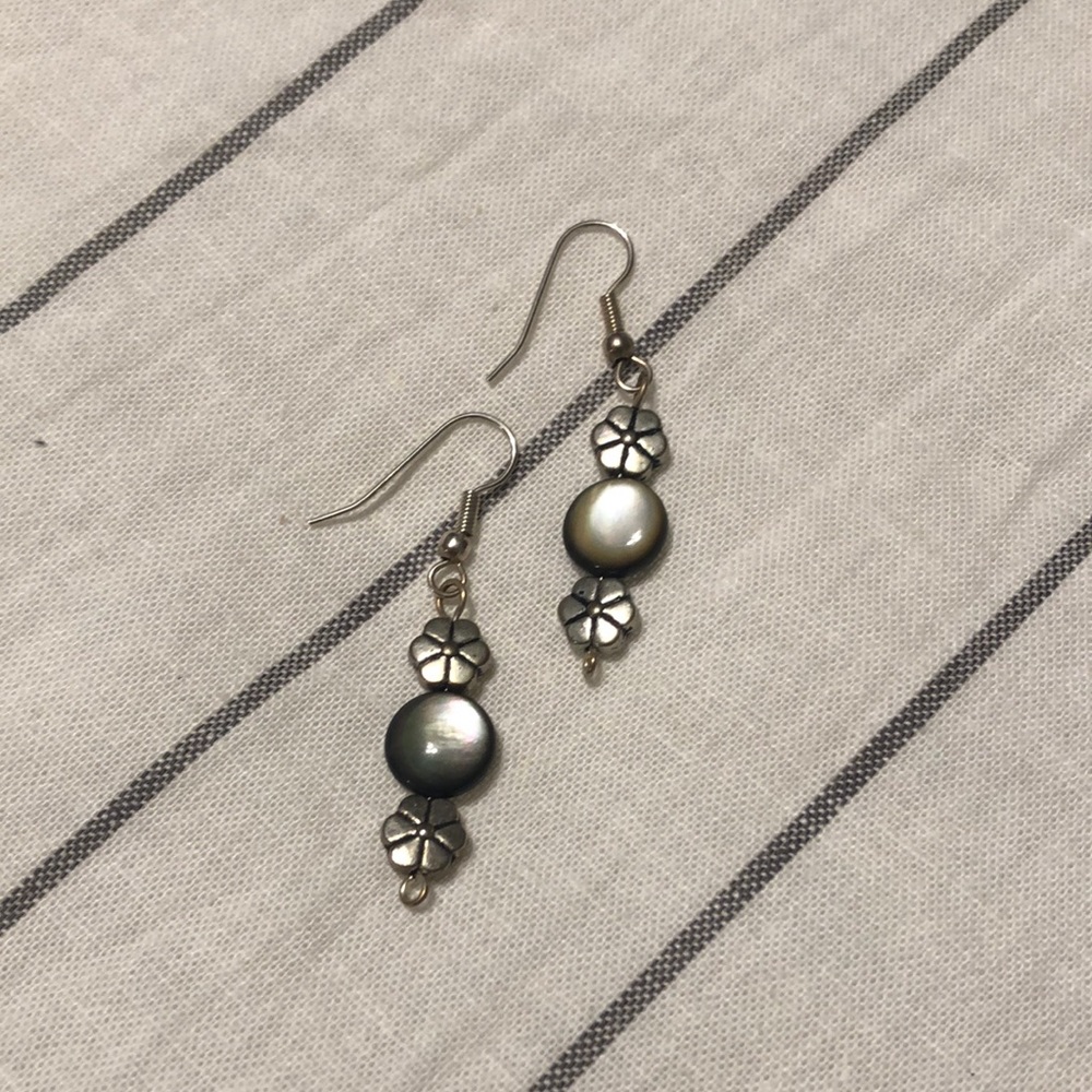 Drop earrings